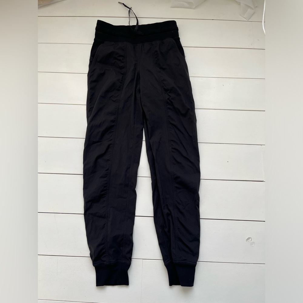Dance Studio Mid-Rise Jogger
Full Length